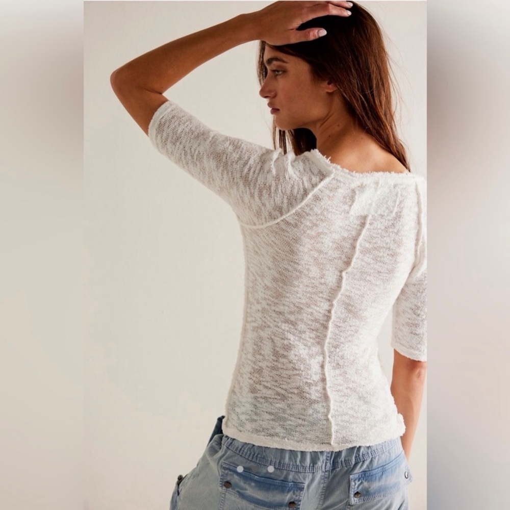 Free People We the Free Francis Tee NWT Ivory | Textured Raw Hem Scoop Neck Slim - Picture 3 of 14